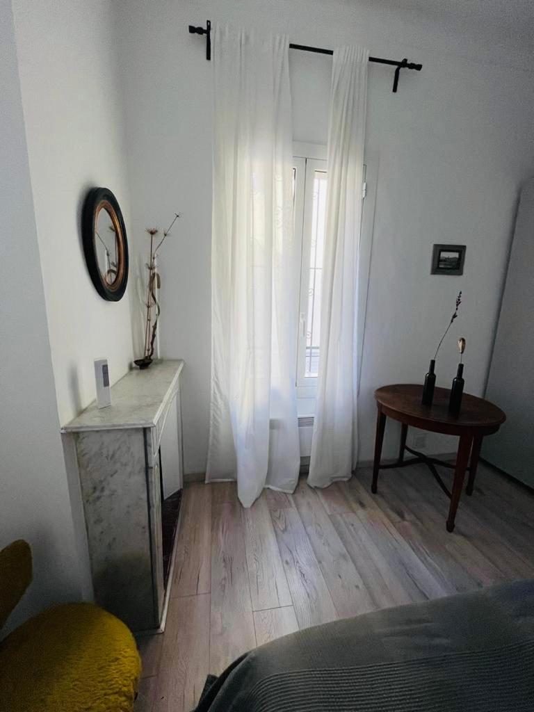 Charmante 3 Zimmer, Stadtwohnung Menton Exterior photo